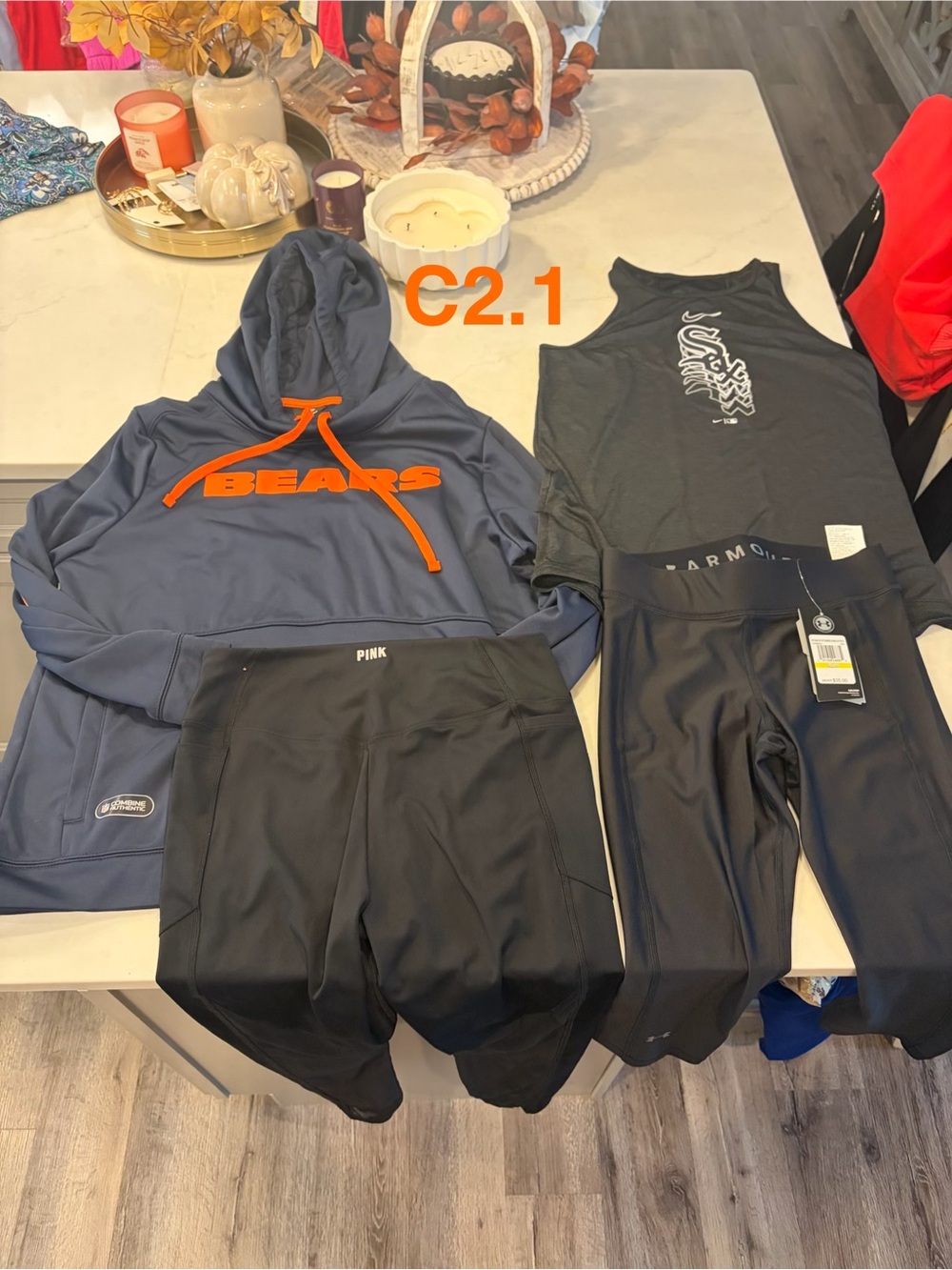 Women’s Bears Hoodie XL, Pink Leggings L, White Sox Tank top M, Under Armor M